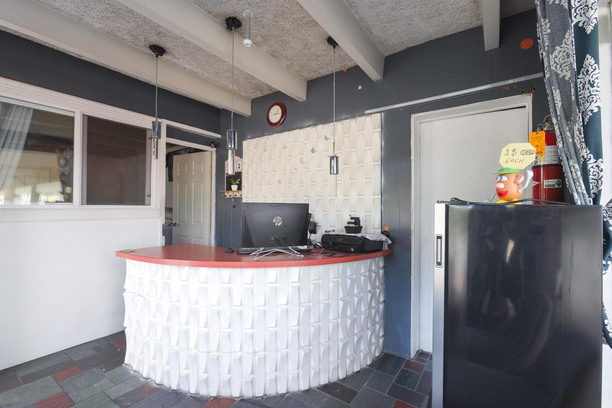 Sonrise Inn Lincoln Hwy By Oyo Breezewood Exterior foto