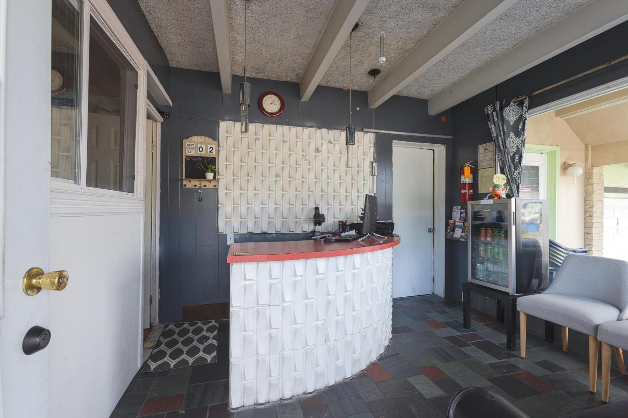 Sonrise Inn Lincoln Hwy By Oyo Breezewood Exterior foto